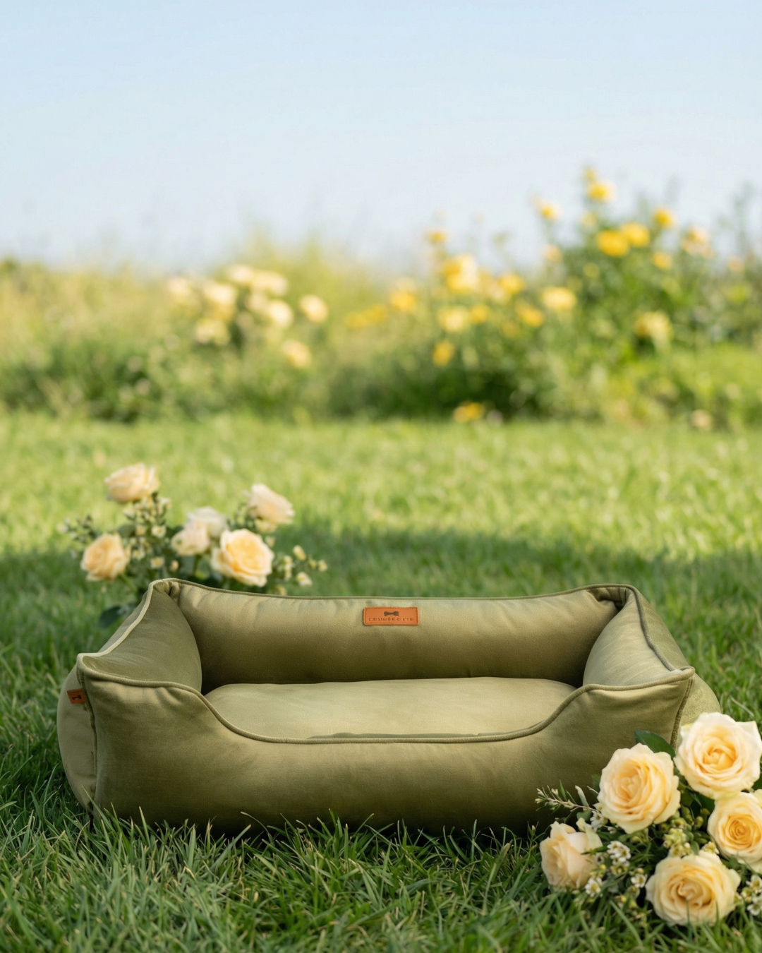 Chester & Lee | Vibrant Velvet Sleeper Dog Bed Olive