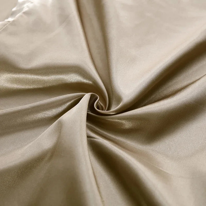 DecorBites™ Silk Bedding Set: Luxury Satin Twin-King Sizes
